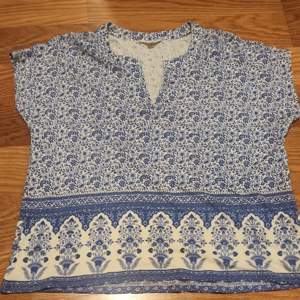 Lucky Brand Blue and White Patterned Women's Top